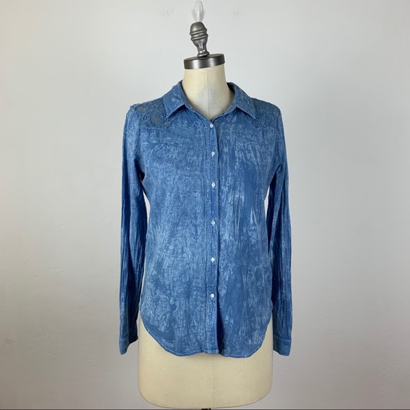 Elizabeth and James Tops - Elizabeth & James Acid Wash Button Down
